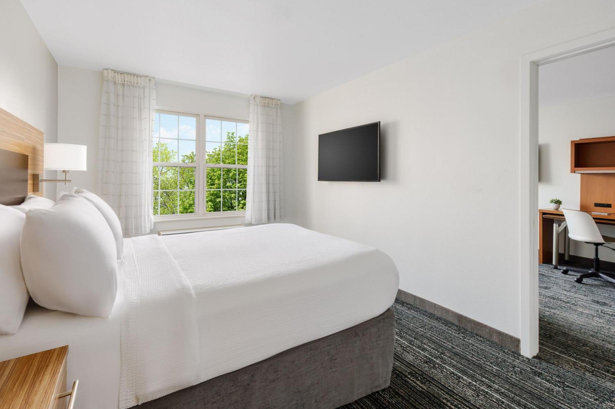 Towneplace Suites Manchester-Boston Regional Airport Ngoại thất bức ảnh