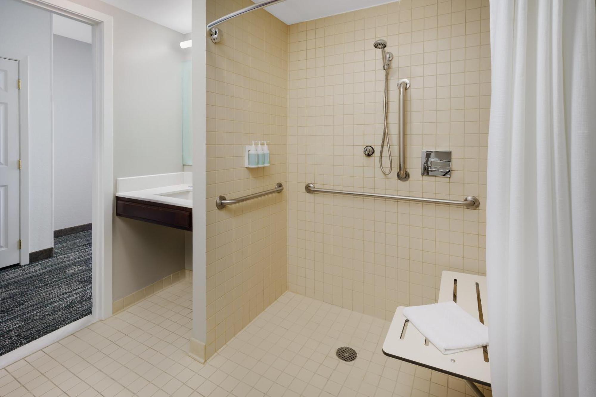 Towneplace Suites Manchester-Boston Regional Airport Ngoại thất bức ảnh
