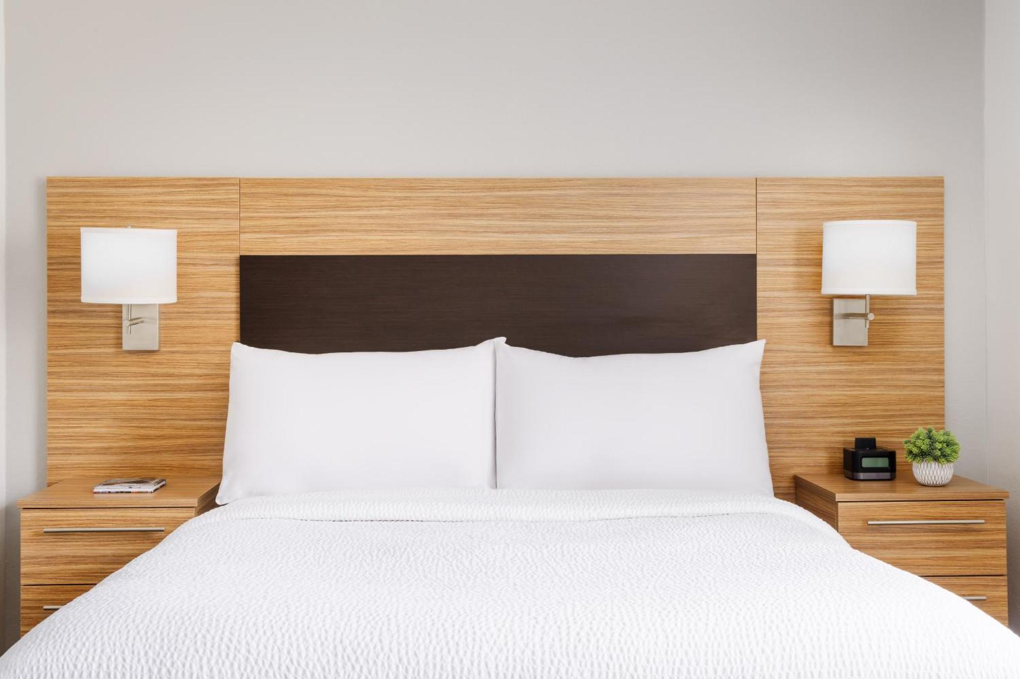 Towneplace Suites Manchester-Boston Regional Airport Ngoại thất bức ảnh