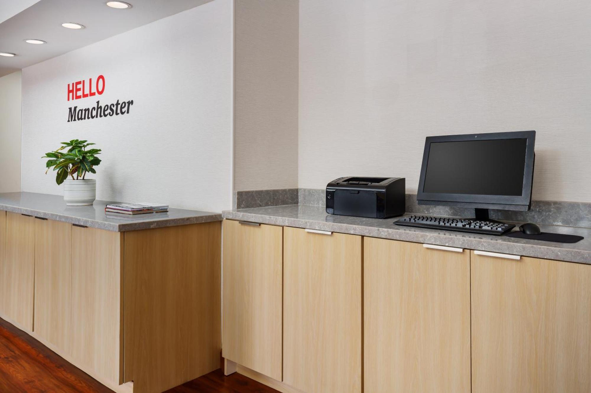 Towneplace Suites Manchester-Boston Regional Airport Ngoại thất bức ảnh