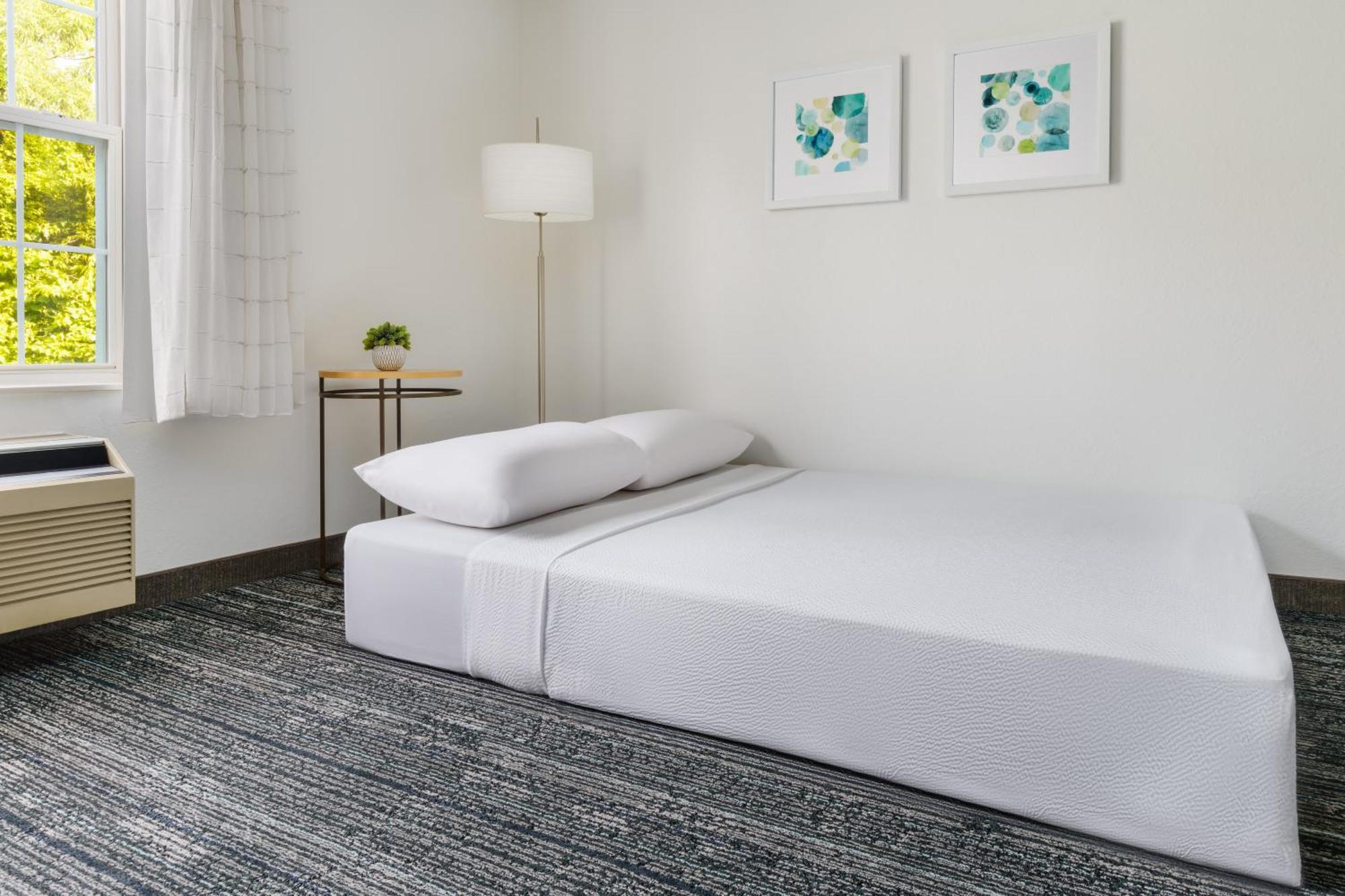 Towneplace Suites Manchester-Boston Regional Airport Ngoại thất bức ảnh