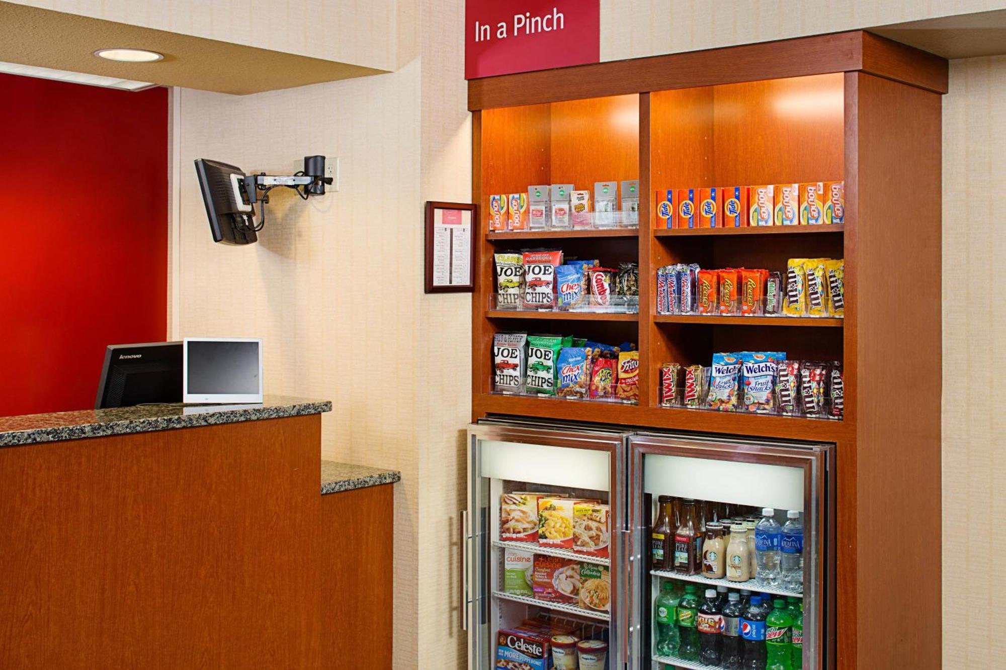 Towneplace Suites Manchester-Boston Regional Airport Ngoại thất bức ảnh