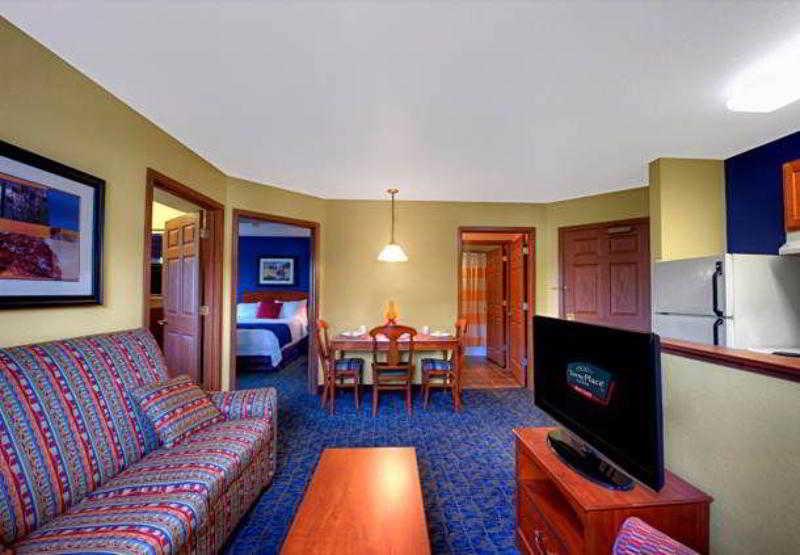 Towneplace Suites Manchester-Boston Regional Airport Ngoại thất bức ảnh